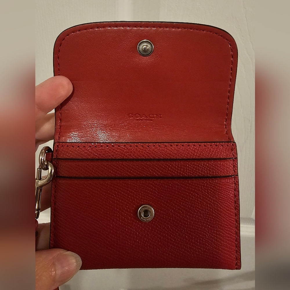 Coach Rare Sparkle Red Card Pouch - Picture 4 of 17